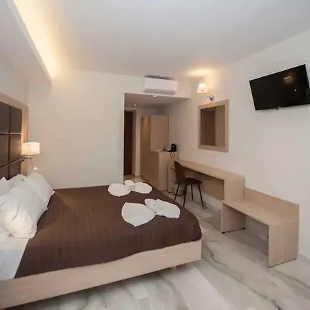 Brilliant 3* Agios Georgios (Corfu)
